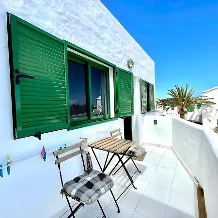 Apartamento Con Wifi Y Terraza En Primera Linea De Oceano, Playa El Cotillo Cotillo