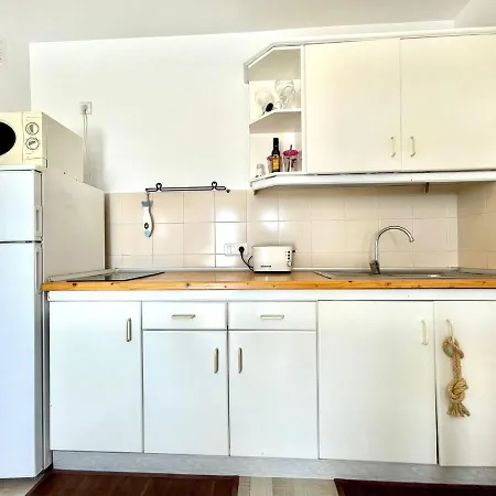 Apartamento Con Wifi Y Terraza En Primera Linea De Oceano, Playa El Cotillo