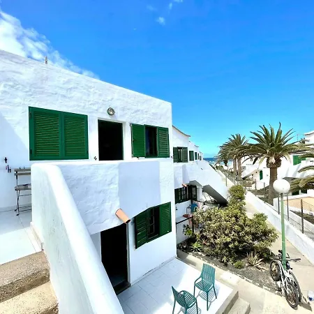 Apartamento Con Wifi Y Terraza En Primera Linea De Oceano, Playa El Cotillo * Cotillo
